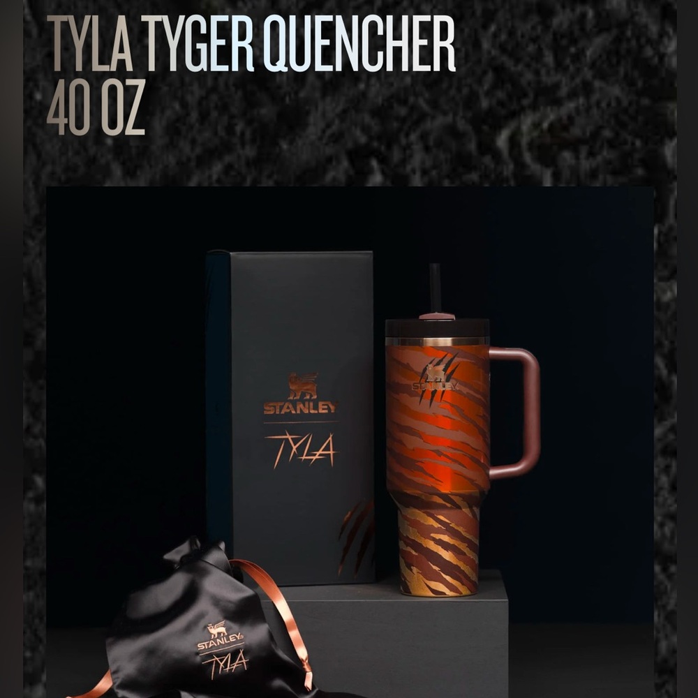 Stanley x TYLA Tyger Quencher H2.0 Flowstate Tumbler | 40 OZ